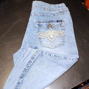 Vintage Angles Jean shorts w/embroidered pockets Sz 13
